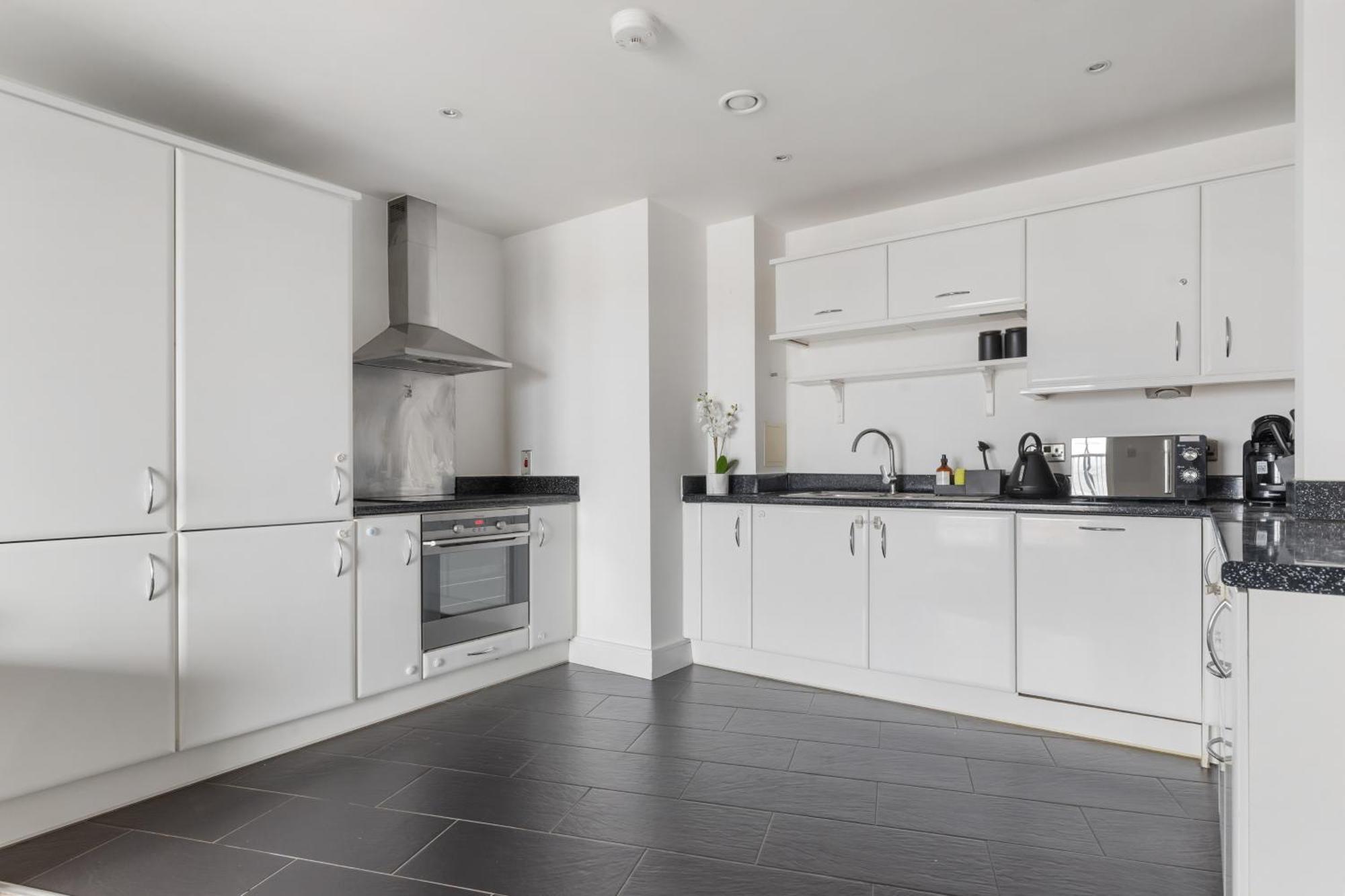 2Br Flat Close To Wembley Stadium Quick Tube To London ฮาร์โรว์ ภายนอก รูปภาพ